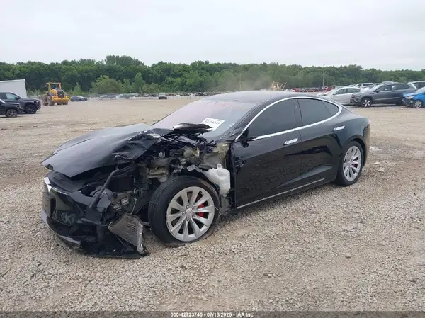 5YJSA1E47KF330200 2019 TESLA MODEL S - Image 2