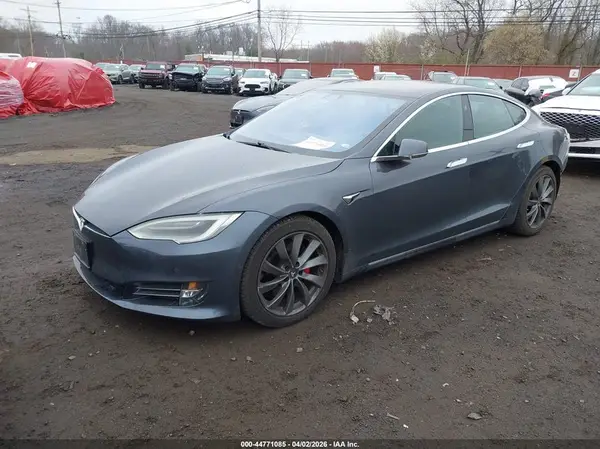 5YJSA1E47KF331914 2019 TESLA MODEL S - Image 2