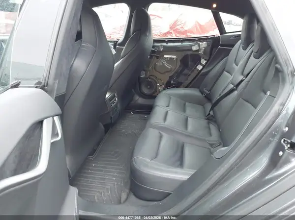 5YJSA1E47KF331914 2019 TESLA MODEL S - Image 8