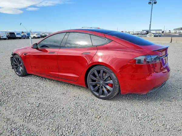 5YJSA1E47LF355678 2020 TESLA MODEL S - Image 2
