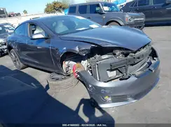 5YJSA1E47LF415636 2020 TESLA MODEL S