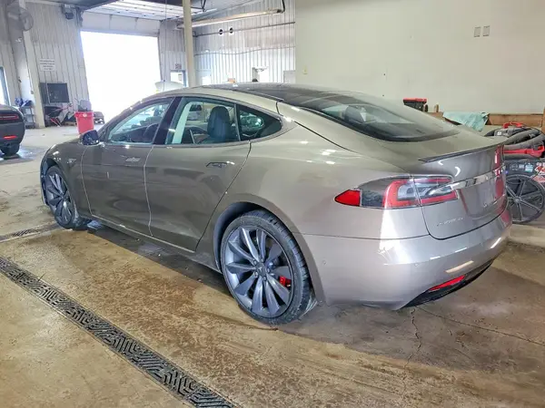 5YJSA1E48GF157777 2016 TESLA MODEL S - Image 2