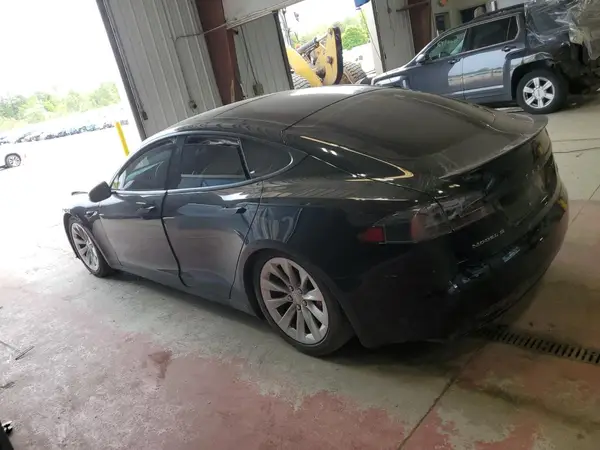 5YJSA1E48HF213184 2017 TESLA MODEL S - Image 2