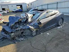 5YJSA1E48JF249897 2018 TESLA MODEL S