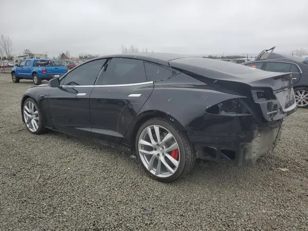 5YJSA1E48JF265906 2018 TESLA MODEL S - Image 2