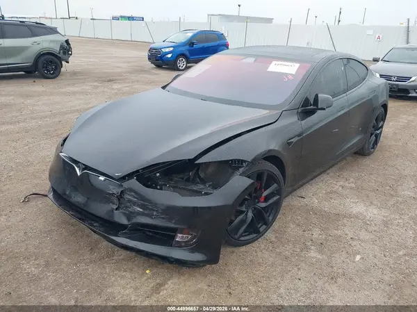 5YJSA1E48JF282897 2018 TESLA MODEL S - Image 2