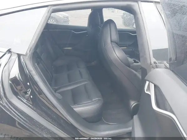 5YJSA1E48JF282897 2018 TESLA MODEL S - Image 8