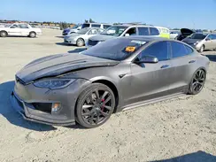 5YJSA1E48JF295424 2018 TESLA MODEL S