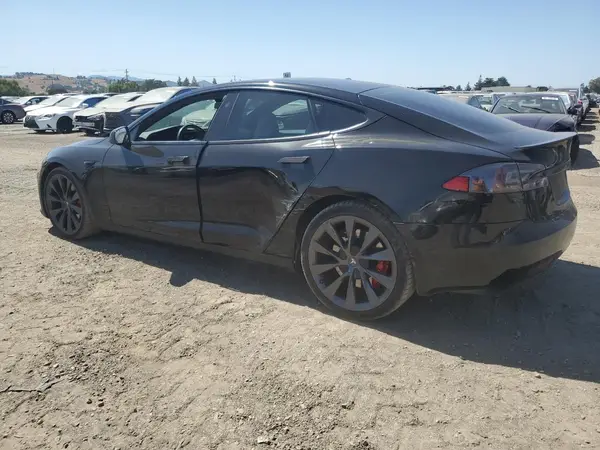 5YJSA1E48KF332442 2019 TESLA MODEL S - Image 2