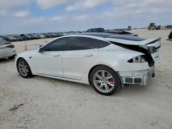 5YJSA1E48LF385191 2020 TESLA MODEL S - Image 2