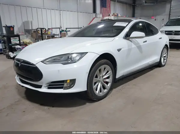 5YJSA1E49GF126764 2016 TESLA MODEL S - Image 2