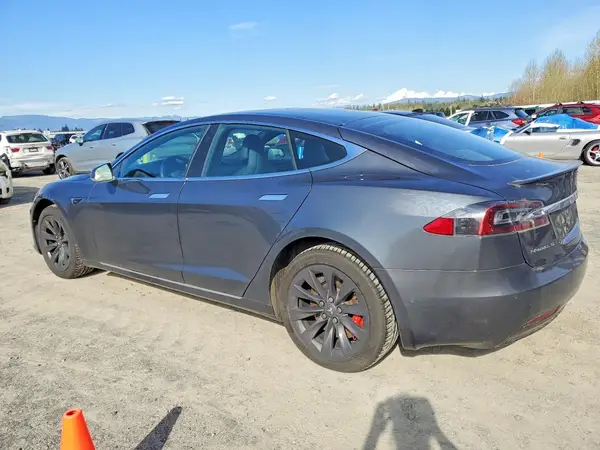 5YJSA1E49JF275456 2018 TESLA MODEL S - Image 2