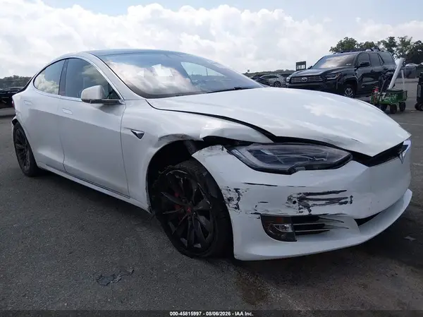 5YJSA1E49KF337455 2019 TESLA MODEL S - Image 1