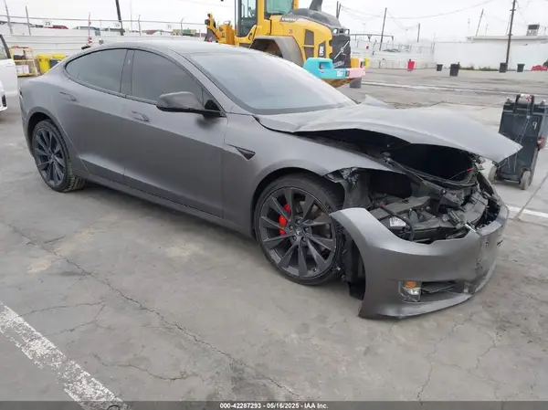 5YJSA1E49LF389105 2020 TESLA MODEL S - Image 1
