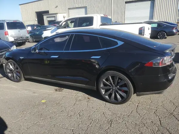 5YJSA1E4XGF129401 2016 TESLA MODEL S - Image 2