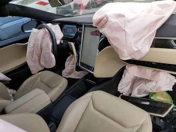 5YJSA1E4XGF142732 2016 TESLA MODEL S - Image 8