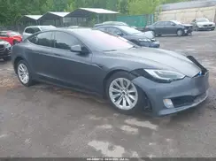 5YJSA1E4XHF214871 2017 TESLA MODEL S