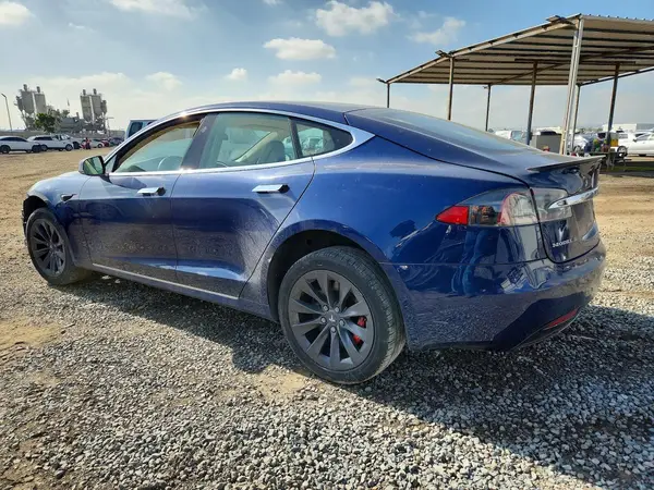 5YJSA1E4XHF227541 2017 TESLA MODEL S - Image 2