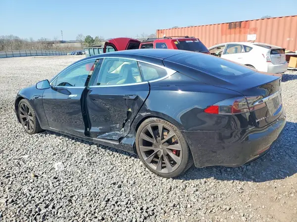 5YJSA1E4XJF243924 2018 TESLA MODEL S - Image 2