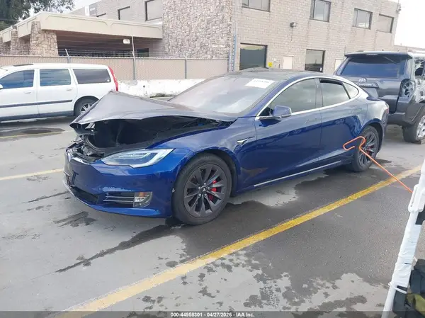 5YJSA1E4XJF248539 2018 TESLA MODEL S - Image 2
