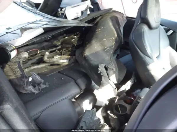 5YJSA1E4XKF313598 2019 TESLA MODEL S - Image 8