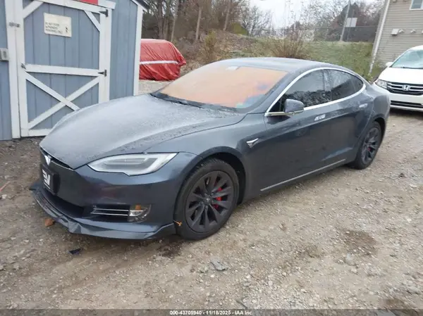 5YJSA1E4XKF347721 2019 TESLA MODEL S - Image 2