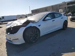 5YJSA1E50MF452683 2021 TESLA MODEL S