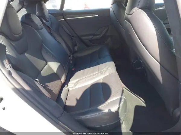 5YJSA1E50NF459084 2022 TESLA MODEL S - Image 8