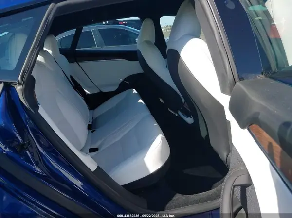 5YJSA1E50NF467864 2022 TESLA MODEL S - Image 8