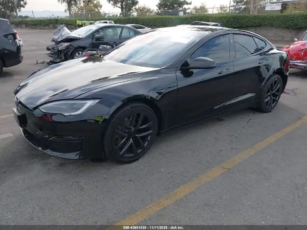 5YJSA1E50NF482753 2022 TESLA MODEL S - Image 2