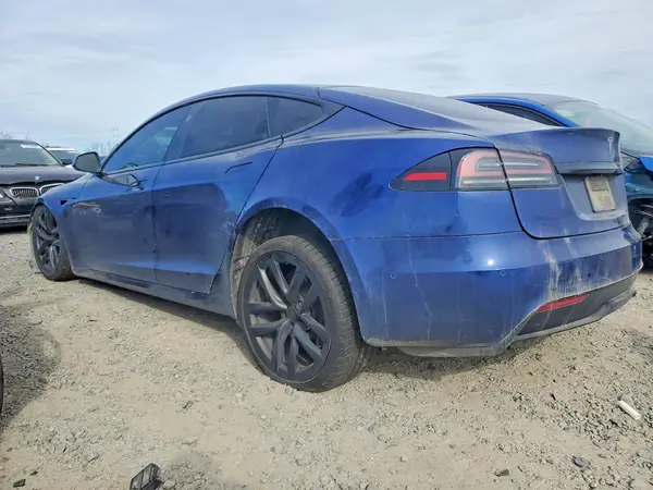 5YJSA1E50NF493882 2022 TESLA MODEL S - Image 2
