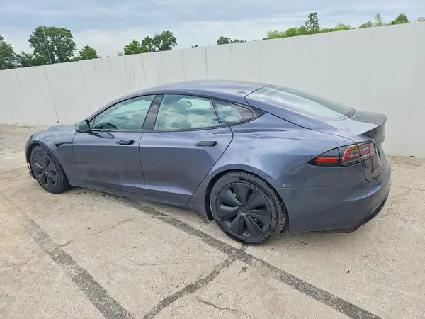 5YJSA1E50PF507279 2023 TESLA MODEL S - Image 2