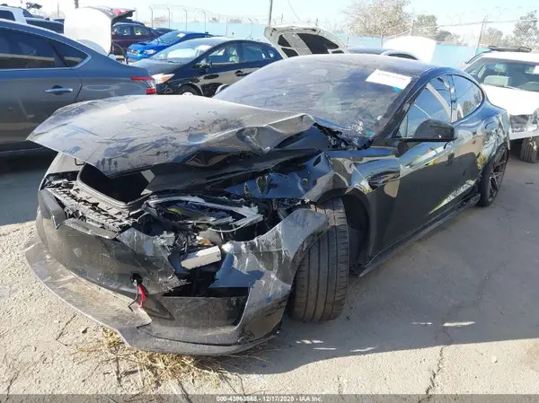 5YJSA1E50PF521926 2023 TESLA MODEL S - Image 2