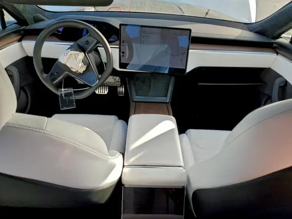 5YJSA1E50PF528245 2023 TESLA MODEL S - Image 8