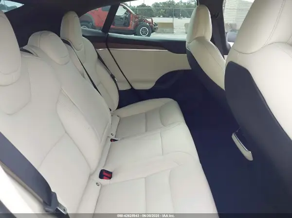 5YJSA1E51NF472152 2022 TESLA MODEL S - Image 8