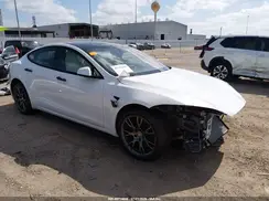 5YJSA1E51NF476718 2022 TESLA MODEL S