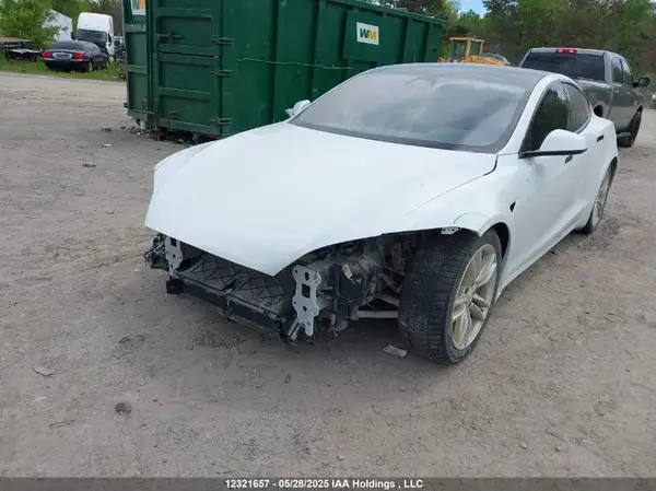 5YJSA1E51NF485869 2022 TESLA MODEL S - Image 2