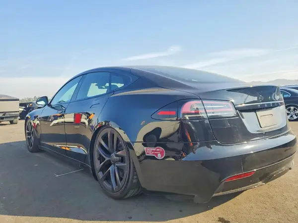5YJSA1E51PF528660 2023 TESLA MODEL S - Image 2