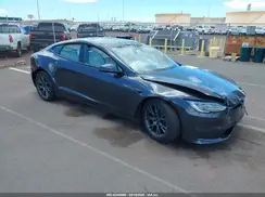 5YJSA1E51SF548612 2025 TESLA MODEL S