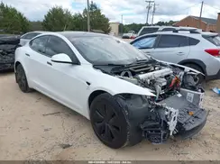 5YJSA1E52NF478638 2022 TESLA MODEL S