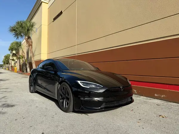5YJSA1E52NF478767 2022 TESLA MODEL S - Image 1