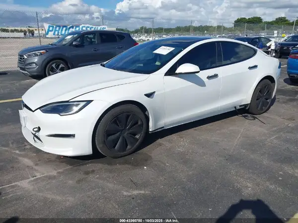 5YJSA1E52NF486660 2022 TESLA MODEL S - Image 2
