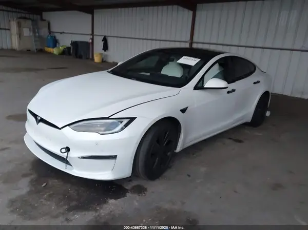 5YJSA1E52PF499685 2023 TESLA MODEL S - Image 2