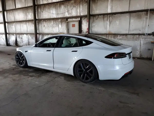 5YJSA1E52PF518493 2023 TESLA MODEL S - Image 2