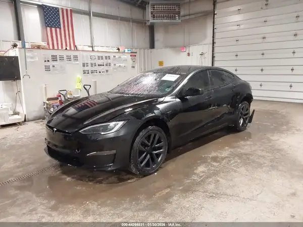 5YJSA1E52PF522821 2023 TESLA MODEL S - Image 2