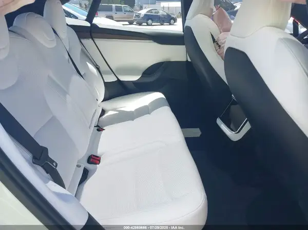 5YJSA1E52RF534003 2024 TESLA MODEL S - Image 8
