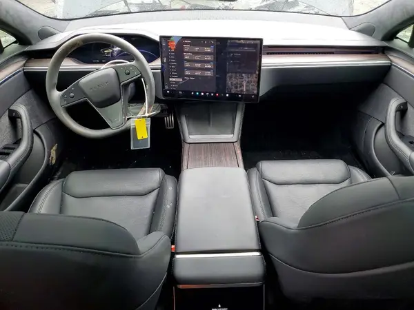 5YJSA1E52RF535667 2024 TESLA MODEL S - Image 8