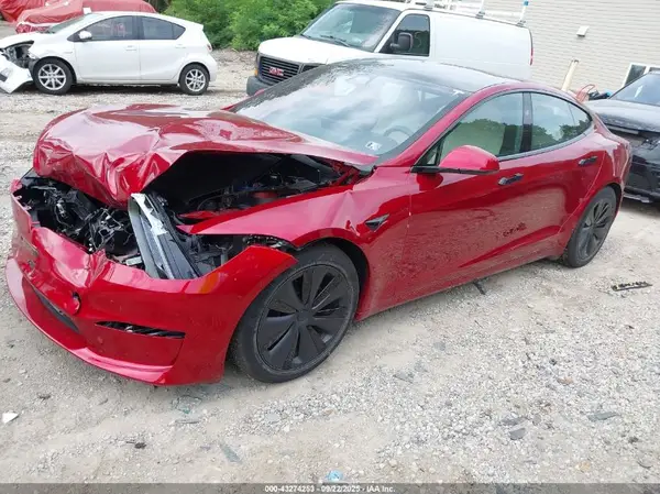 5YJSA1E52SF549185 2025 TESLA MODEL S - Image 2