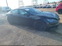 5YJSA1E52SF549414 2025 TESLA MODEL S