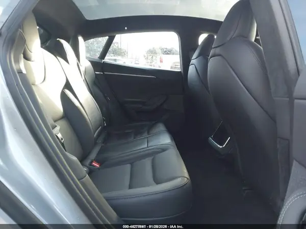5YJSA1E52SF549624 2025 TESLA MODEL S - Image 8